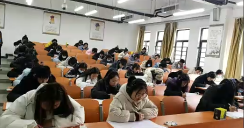 MBA数学三角板中的直角三角形